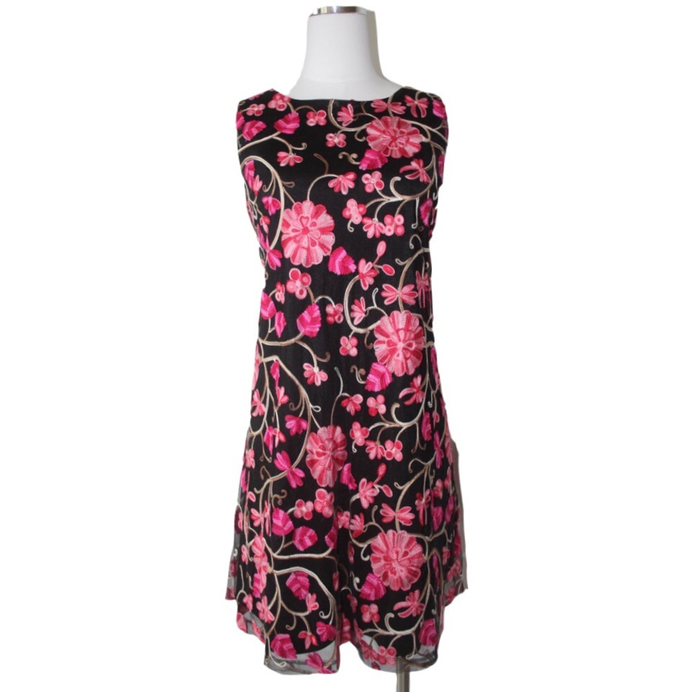 Sleeveless Floral Embroidery Trapeze Dress 12 EUC